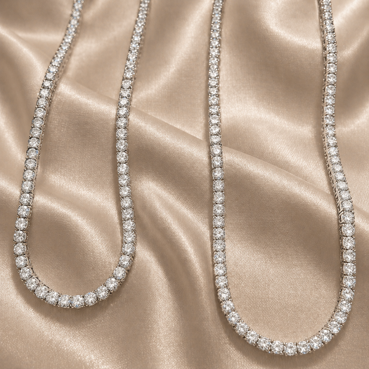 Women’s Moissanite Necklaces